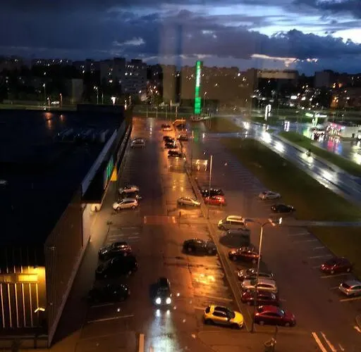 Like At Daumani 纳尔瓦