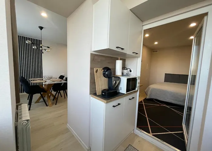 Like At Daumani * Narva